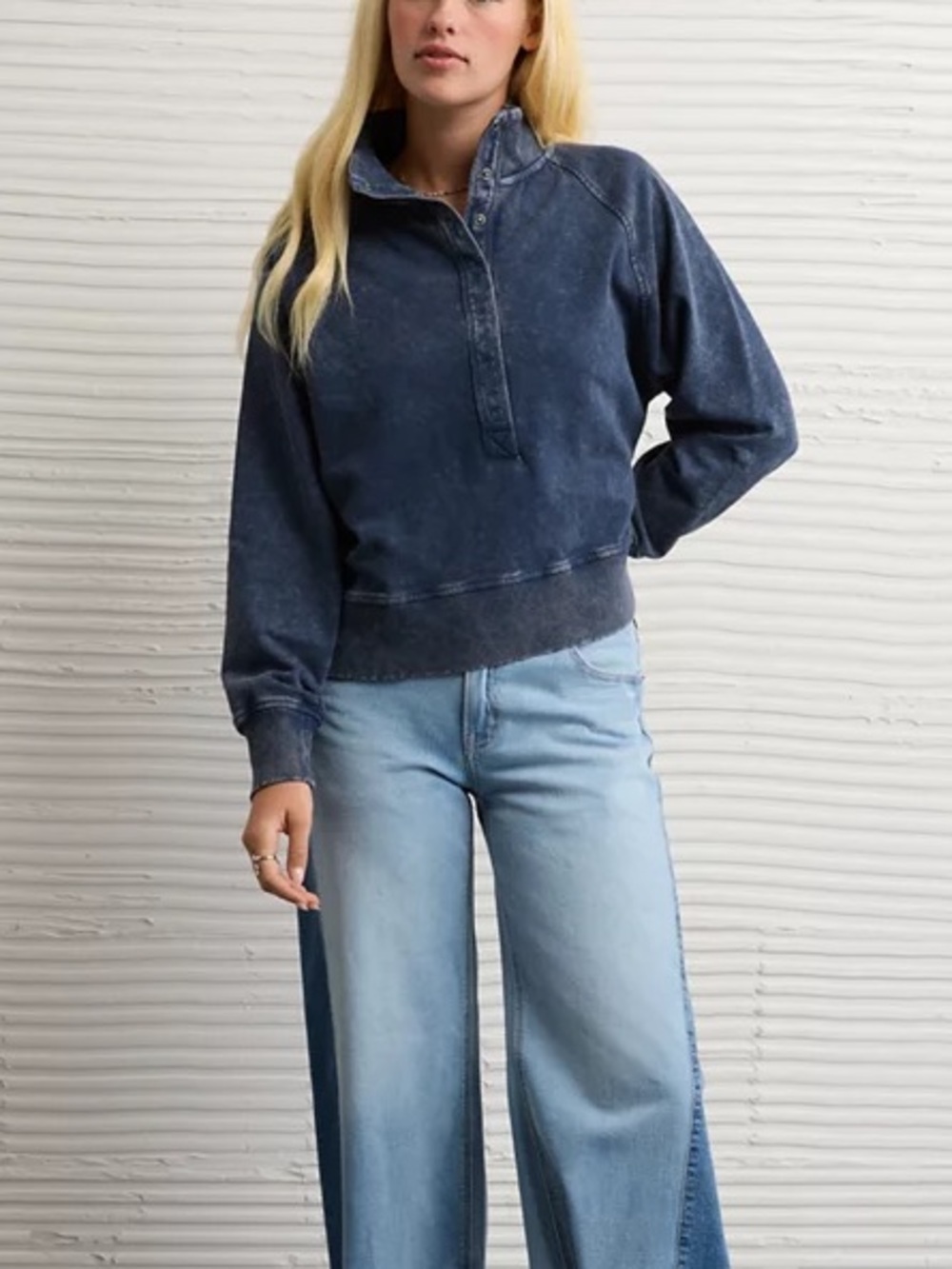 American Eagle Big Hug Fleece Henley Sweatshirt
